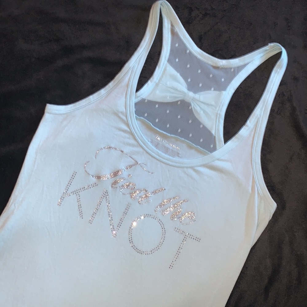 Victoria’s Secret Tied the Knot Tank — Large — I do Series - Picture 5 of 9